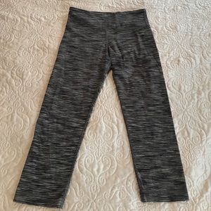 Lululemon Capri size 4